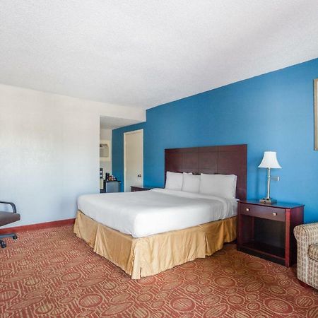 Oyo Hotel Augusta Downtown Номер фото