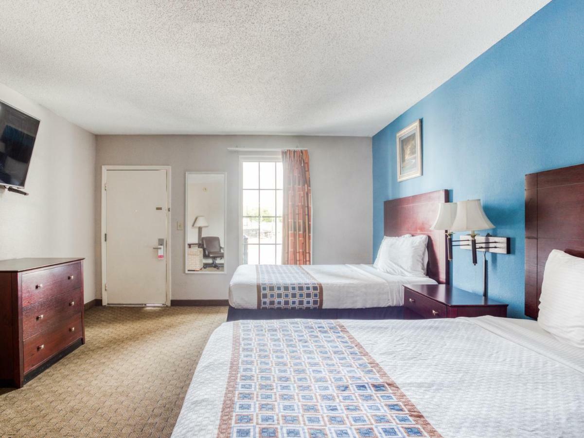 Oyo Hotel Augusta Downtown Номер фото
